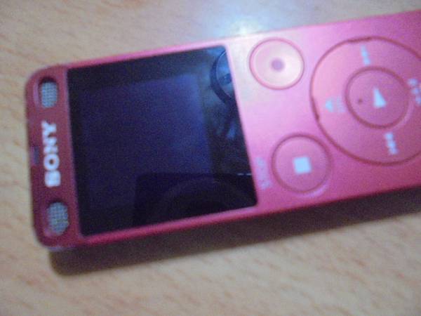 【排線斷裂】SONY索尼ICD-UX560F4GB錄音筆使