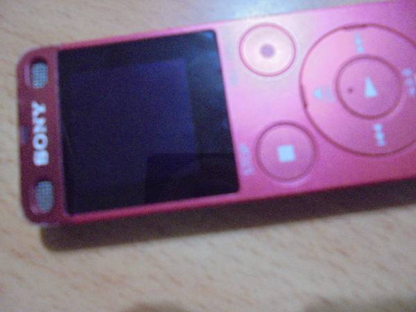 【排線斷裂】SONY索尼ICD-UX560F4GB錄音筆使