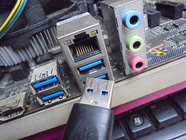 【隔日送測】Seagate希捷Expansion2TB外接