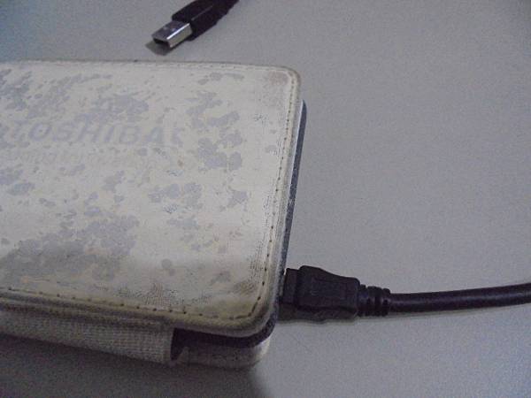 【現場判定】TOSHIBA東芝CANVIO愛線碟500GB