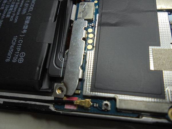 【無法充電】ASUS華碩ZenFone Live(L1)X0