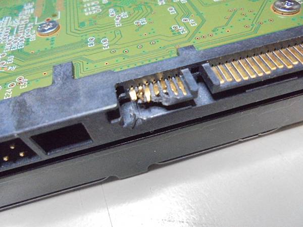 【來電詢問】WD威騰裸碟3.5吋6TB裸碟當資料碟插入硬碟