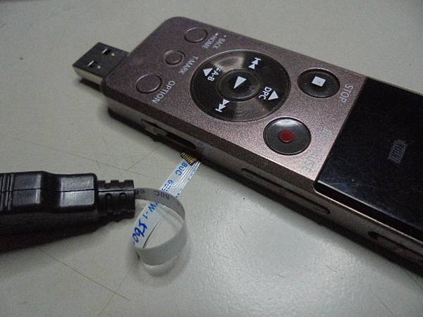 【拆殼判定】SONY索尼ICD-UX543F4GB錄音筆錄