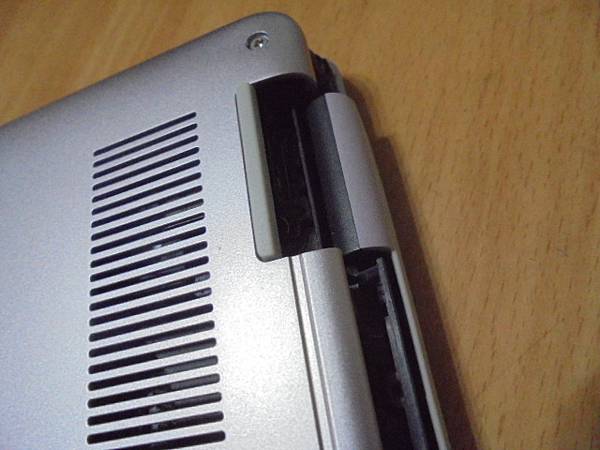 【使用正常】DELL戴爾P114G筆記型電腦Inspiro