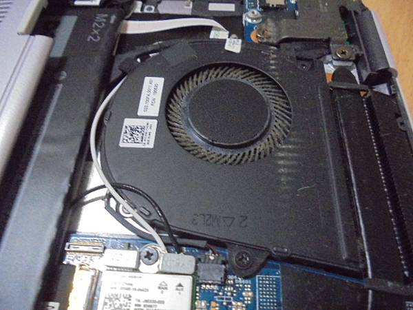 【使用正常】DELL戴爾P114G筆記型電腦Inspiro