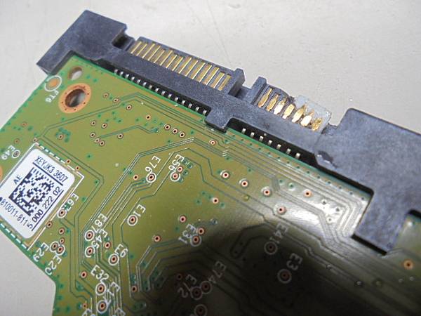 【0403地震】WD威騰6TB裸碟3.5吋裸碟當資料碟插入