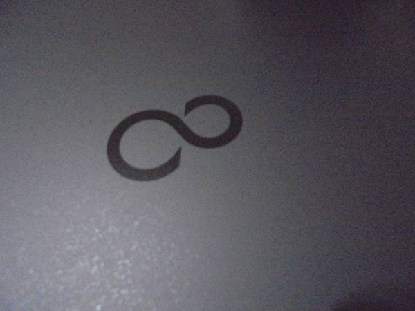 【高續航力】FUJITSU富士通LIFEBOOK UH-X