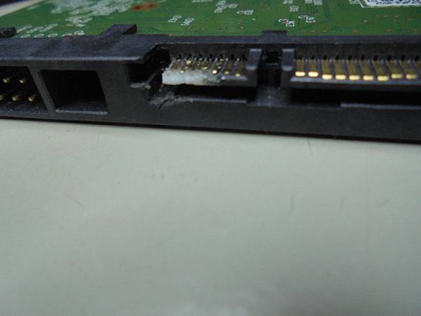 【露天拍賣】WD威騰6TB裸碟3.5吋裸碟當資料碟插入硬碟