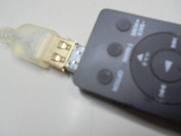 【同意更換】SONY索尼ICD-UX560F4GB錄音筆是