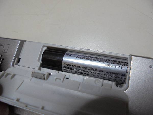 【排線斷裂】SONY索尼ICD-UX533F4GB錄音筆先