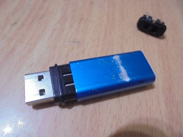 【撞斷接腳】白牌USB Key安全金鑰必需插在店裏的營業用