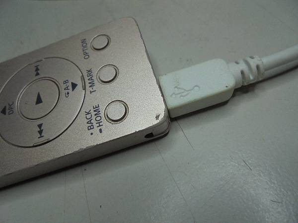 【正確傳輸】SONY索尼4GBICD-UX560F錄音筆先