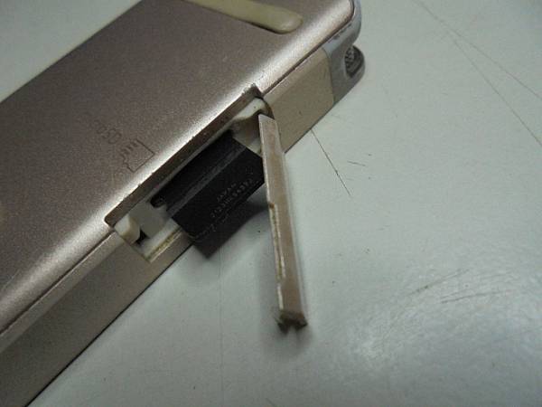 【充電正確】SONY索尼ICD-UX560F4GB錄音筆先