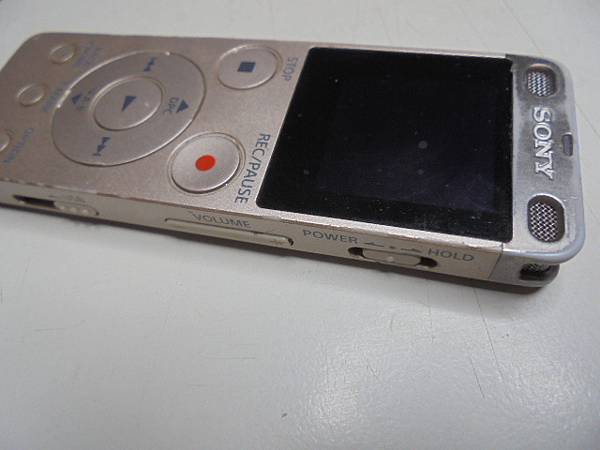【充電正確】SONY索尼ICD-UX560F4GB錄音筆先