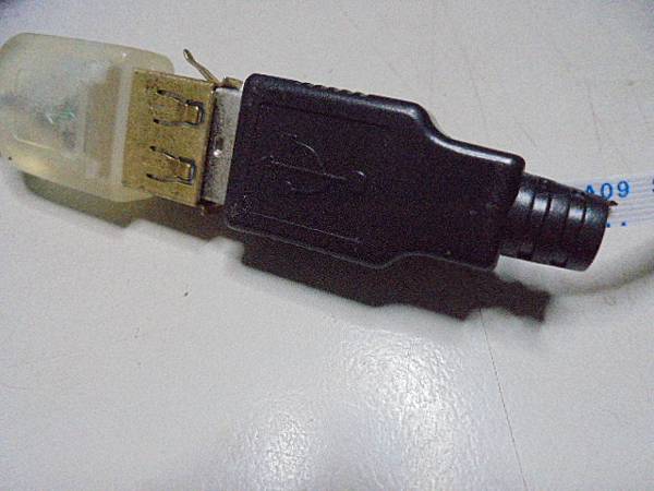 【傳送照片】SONY索尼ICD-UX543F4GB錄音筆先