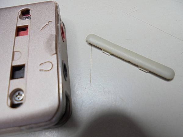 【水漬痕跡】SONY索尼ICD-UX560F4GB錄音筆先