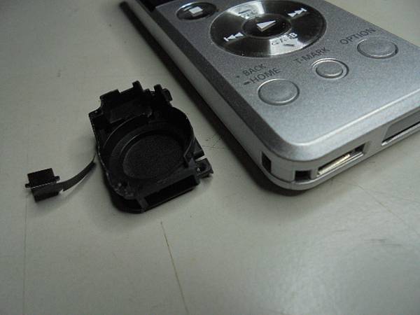 【正確充電】SONY索尼ICD-UX543F4GB錄音筆錄