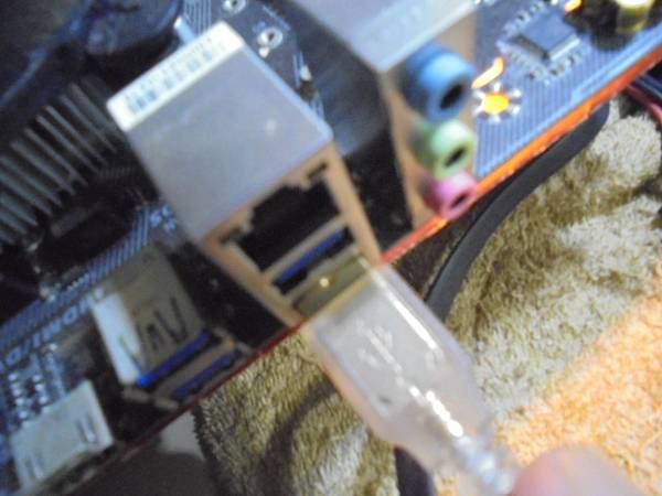 【現場完修】不知名品牌USB鑰匙USB Key安全金鑰先插