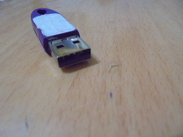 【拆殼接補】不知名品牌USB鑰匙USB Key安全金鑰先插