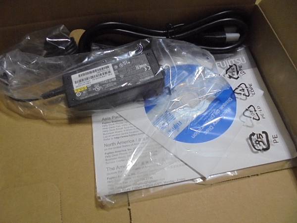 【日本製造】FUJITSU富士通LIFEBOOK筆記型電腦5