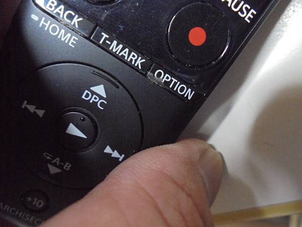 【傳輸正確】SONY索尼ICD-UX570F4GB錄音筆是