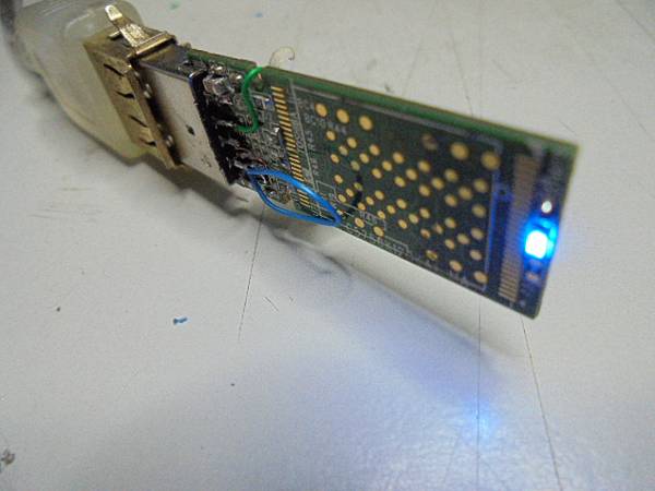 【接補線路】TDK東電化Trans-it Edge銀河8GB