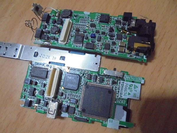 【存隨身碟】TOSHIBA東芝64MBDMR-1800S錄