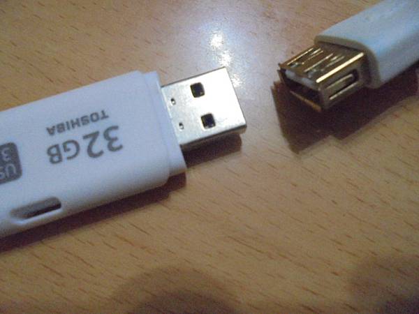 【存隨身碟】TOSHIBA東芝64MBDMR-1800S錄