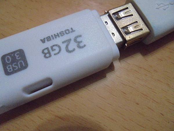 【存隨身碟】TOSHIBA東芝64MBDMR-1800S錄