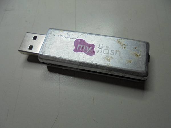 【正確讀取】ADATA威剛my flash隨身碟PD88G