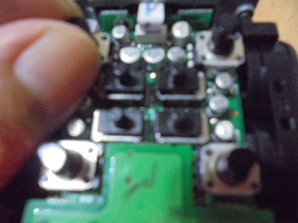 【拆開外殼】ZOOM in Japan H6-手持式錄音筆