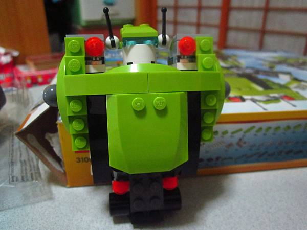 乐高31007 动力机械人
