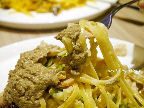 2-9 (3).JPG 2-9 (3).JPG