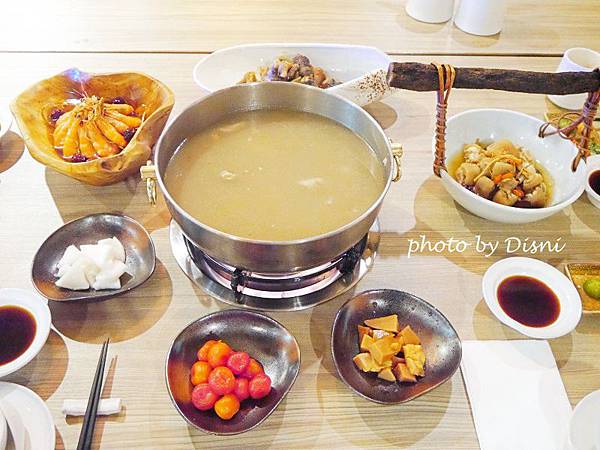 1-4 (2).jpg 1-4 (2).jpg