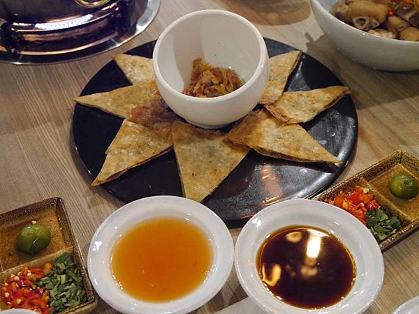 1-6 (2).jpg 1-6 (2).jpg