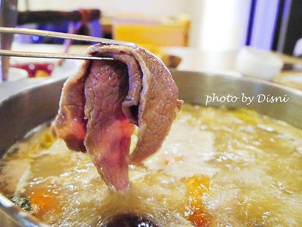 2-1 (3).jpg 2-1 (3).jpg