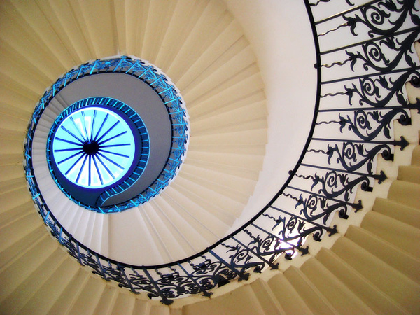 Tulip Stairs (by Nina Ludwig)