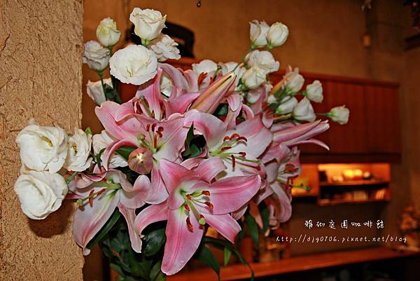 IMG_4096.. IMG_4096..