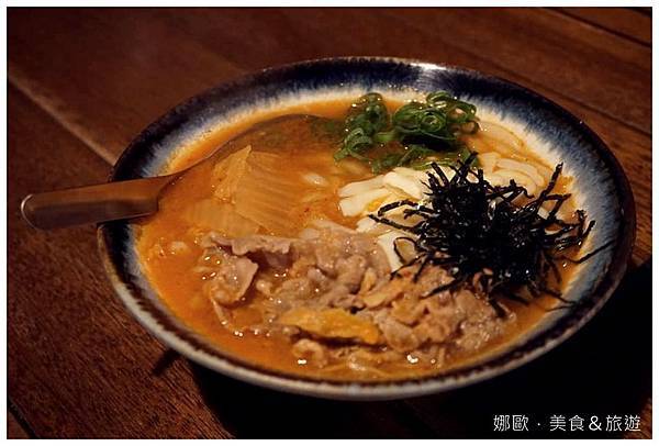 29570939_10209224261842181_483104688815999806_n (1).jpg