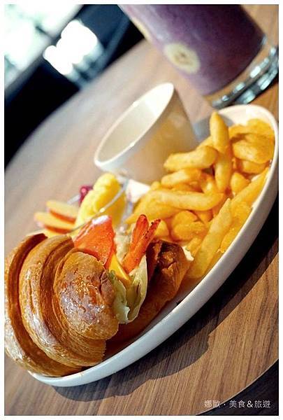 44255952_10210387708447619_1720798206423465984_n 44255952_10210387708447619_1720798206423465984_n