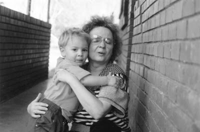 hug-gramma-plasticrevolver-cc hug-gramma-plasticrevolver-cc