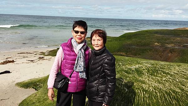 瑞蘭、思莊， La Jolla Beach