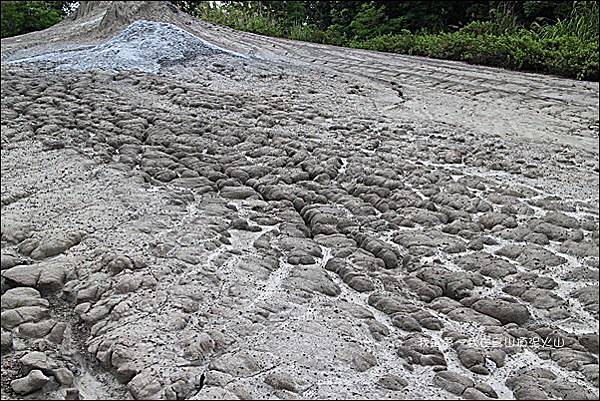 烏山頂泥火山11.jpg
