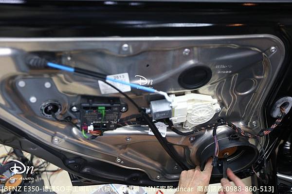 BENZ  E350    SO手工喇叭 八核心 安卓機 (2).JPG