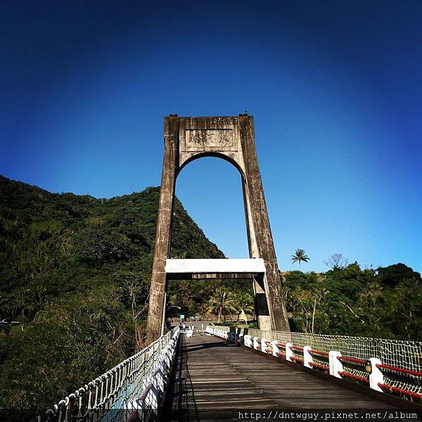 旅遊 台東東河 東河橋風景區 吃完包子來東河橋走走吧