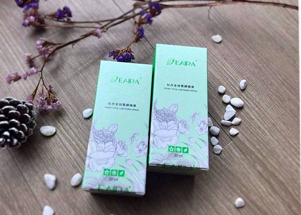 EAIRA牡丹全效雪顏精華 含牡丹皮萃取,抗氧化預防斑點,均勻膚色