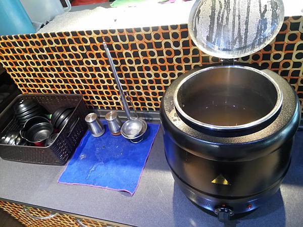 36582814_1790815224339666_6784007642688782336_n