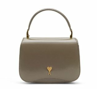 アミ パリス「カルーセル アート エディション」、アートとの