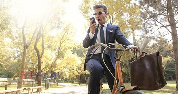 三星電池膨脹了怎麼辦? 三星電池膨脹了怎麼辦?