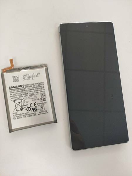 A22 電池膨脹.jpg A22 電池膨脹.jpg